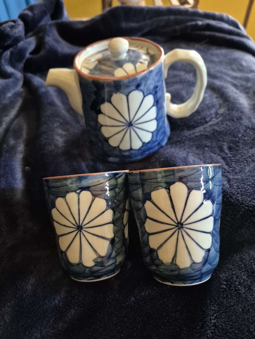 Source Unknown Blue and White Floral Ceramic Tea Set